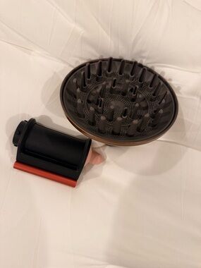 Dyson Hair Diffuser and Attachment in Black and Copper